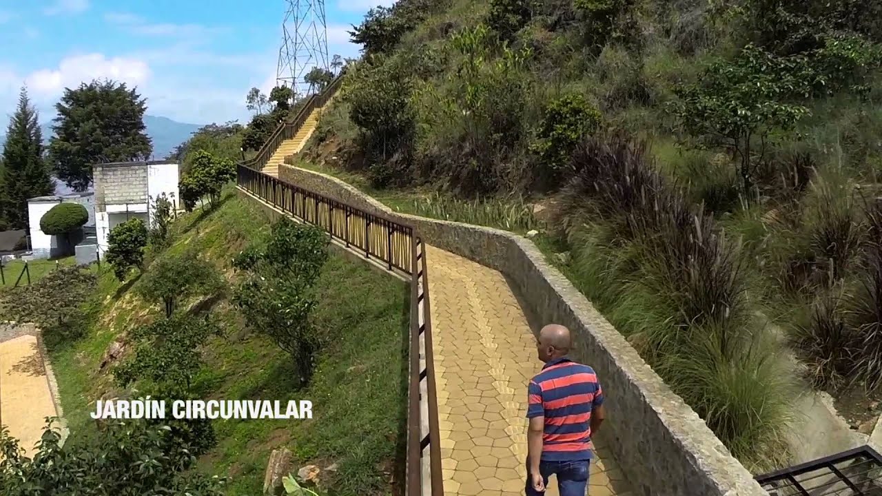 Caminatas y vistas panorámicas: Explora el Jardín Circunvalar en Medellín