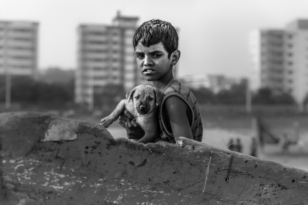 Descubre los Barrios Más Peligrosos de Medellín: Guía Completa 2023